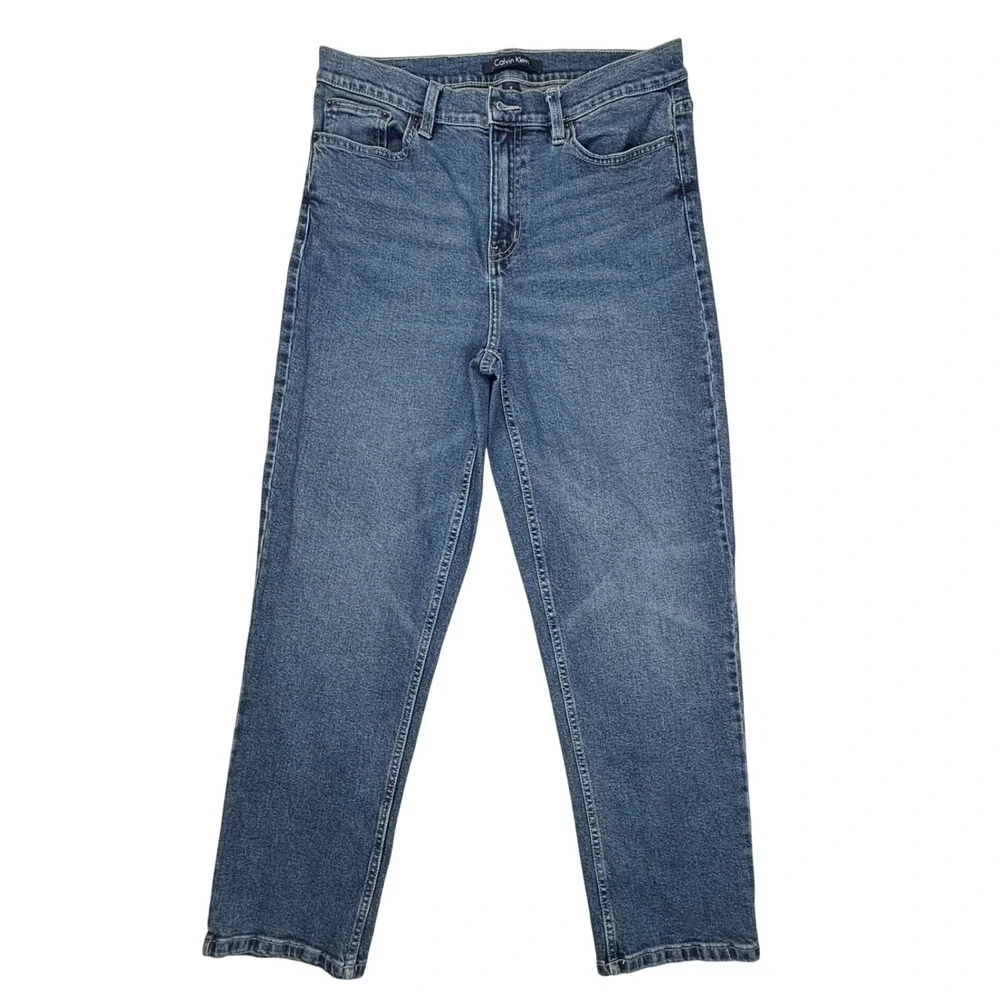 Calvin Klein Women High‎ Rise Straight Leg JeanMedium Wash Blue Size 10 CJMB4845